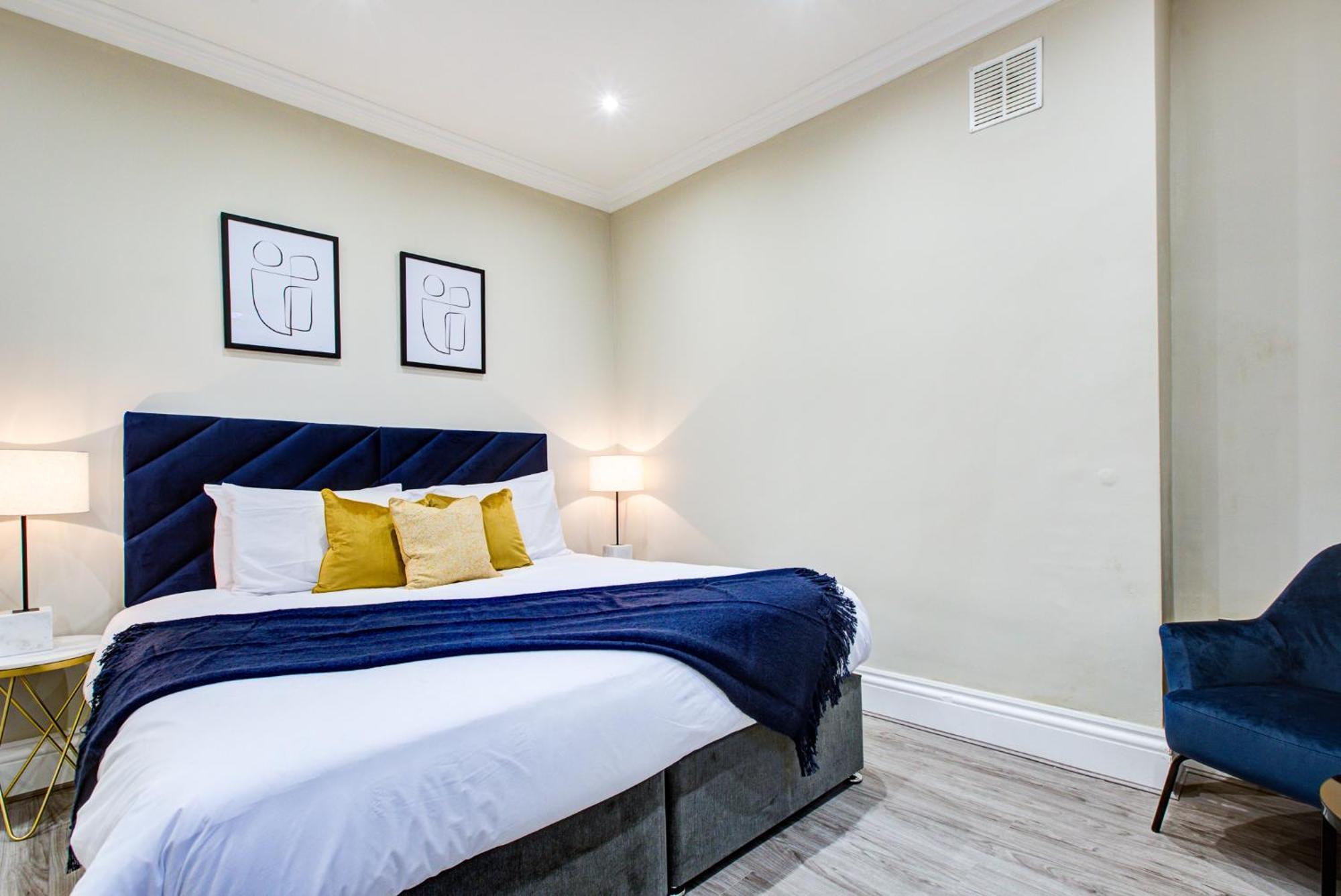 Hybrid Resi - London, Battersea Near Power Station * London