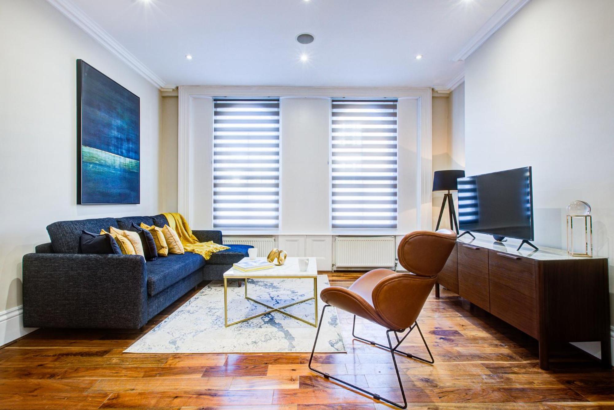 Hybrid Resi - London, Battersea Near Power Station Apartment *