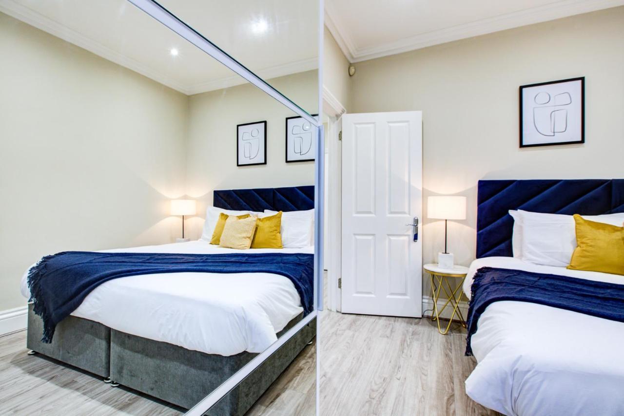Hybrid Resi - London, Battersea Near Power Station Apartment London