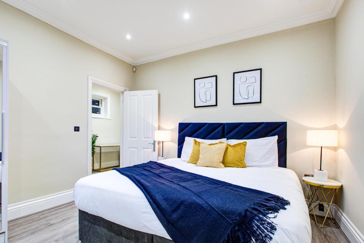 Hybrid Resi - London, Battersea Near Power Station Apartment *