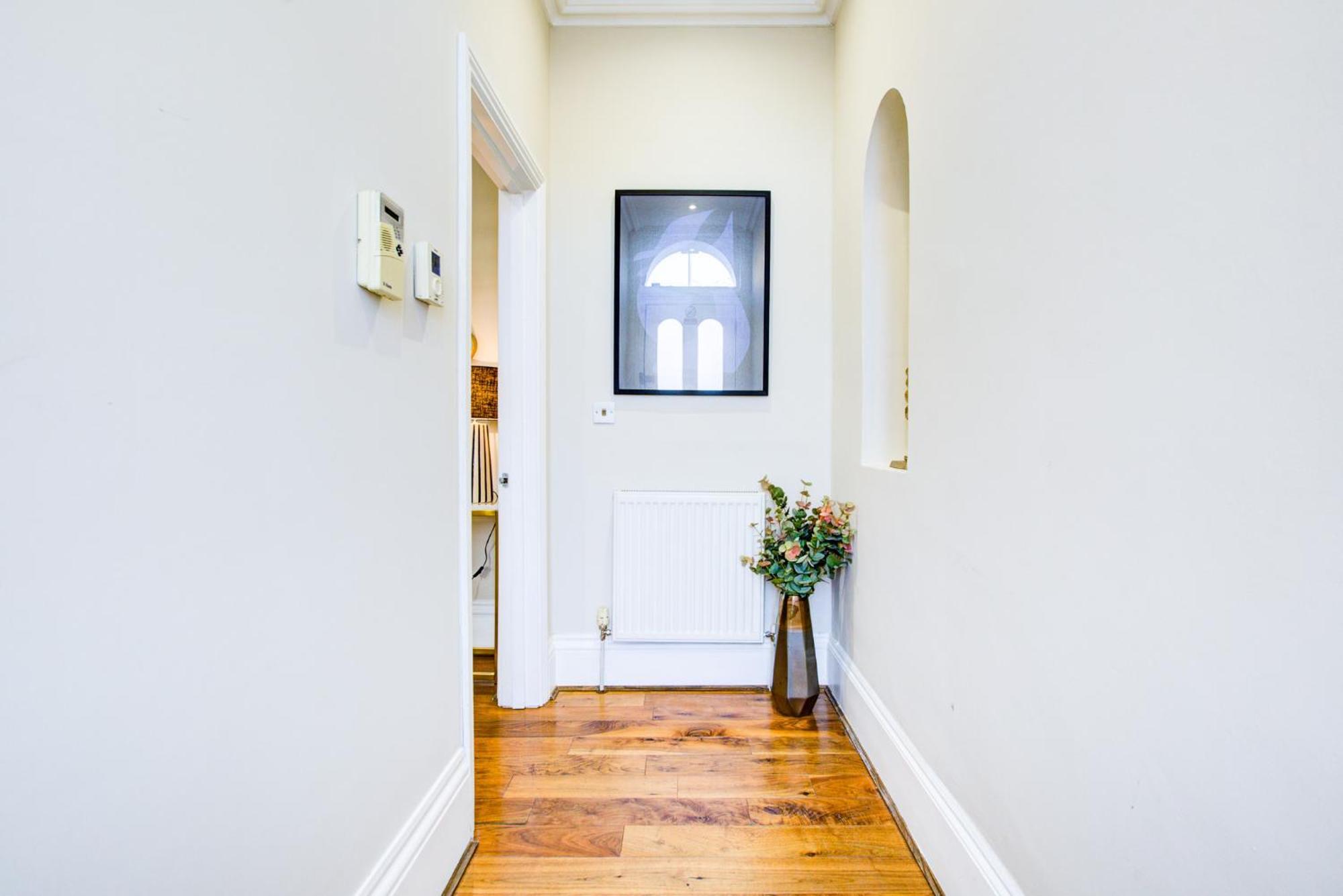 Hybrid Resi - London, Battersea Near Power Station London